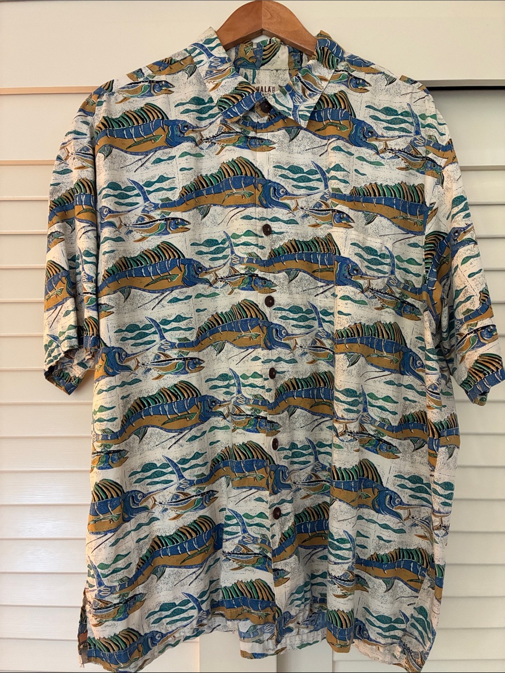 Kahala Men's Casual Short-Sleeve Fish Print Hawaiian Shirt — Blue & Tan